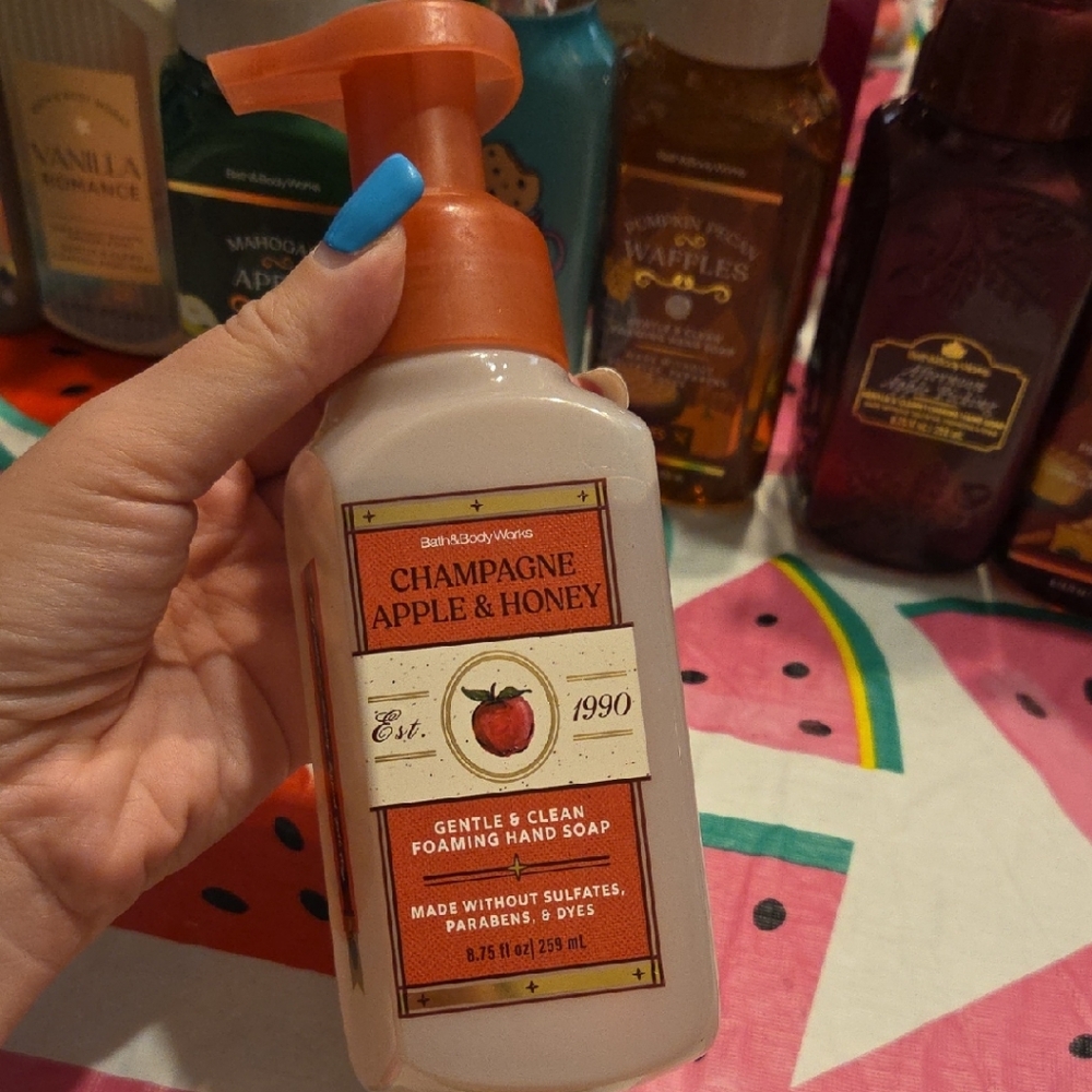 NWT Bath & Body Works Champagne Apple & Honey